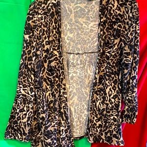 Plus Size Women’s Cardigan